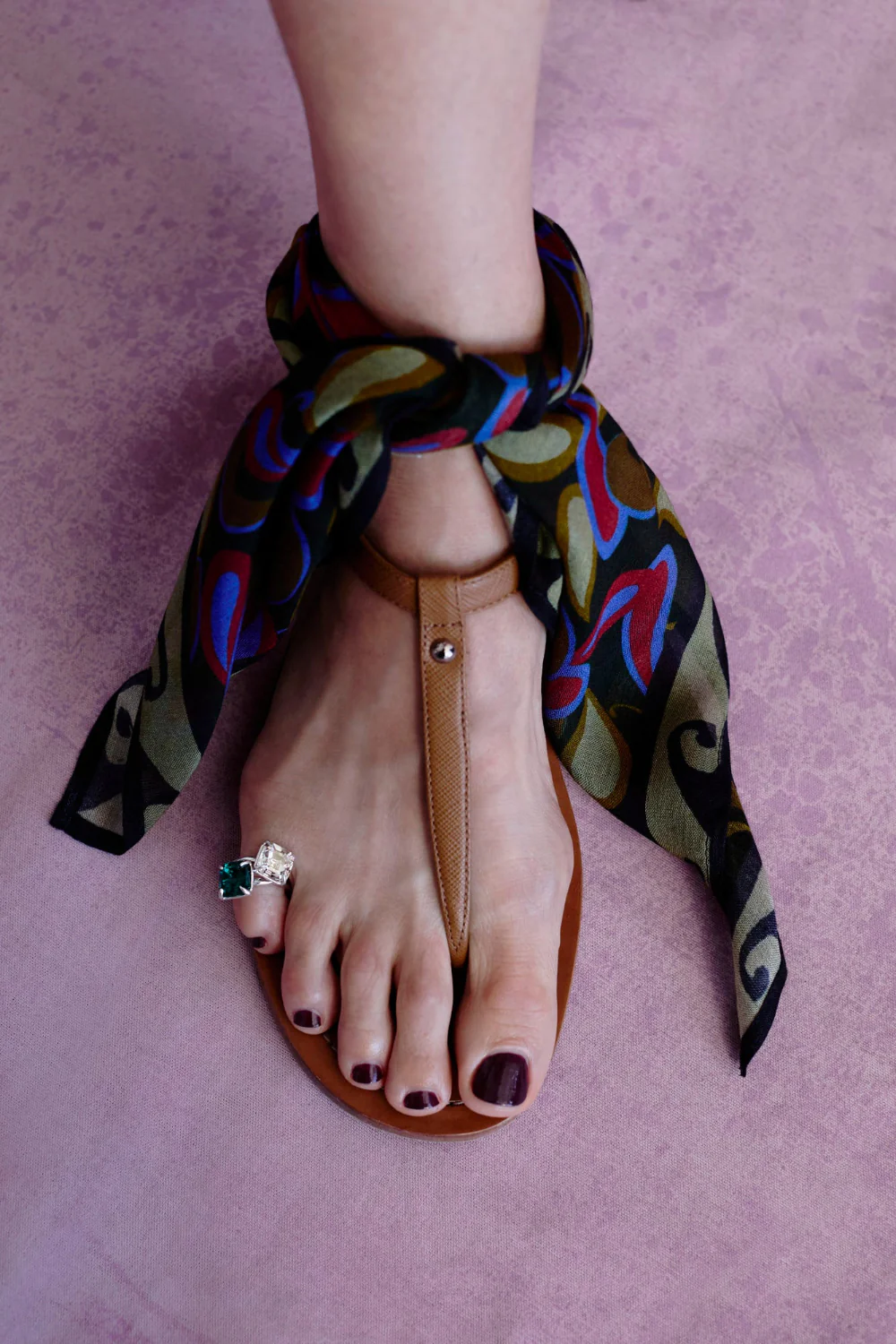 Caprice Crystal Toe Ring Ice - Image 3