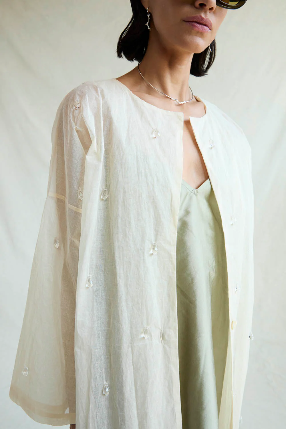 Chandelier Paper Trench Eggshell - Image 4