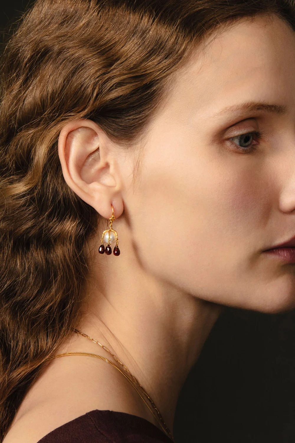 Lark Drip Earrings Garnet - Image 2