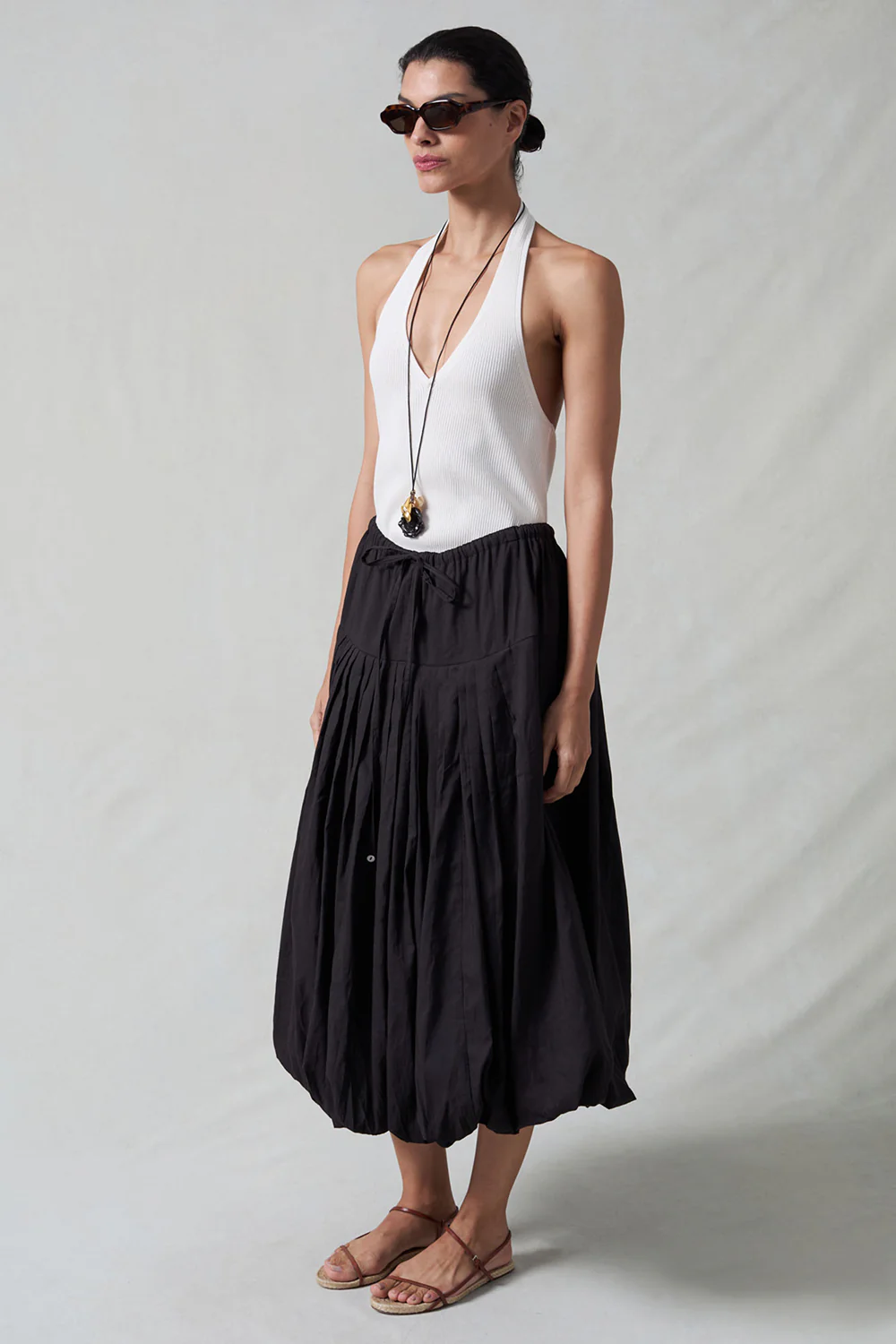 Million Pleats Bubble Skirt Black - Image 3