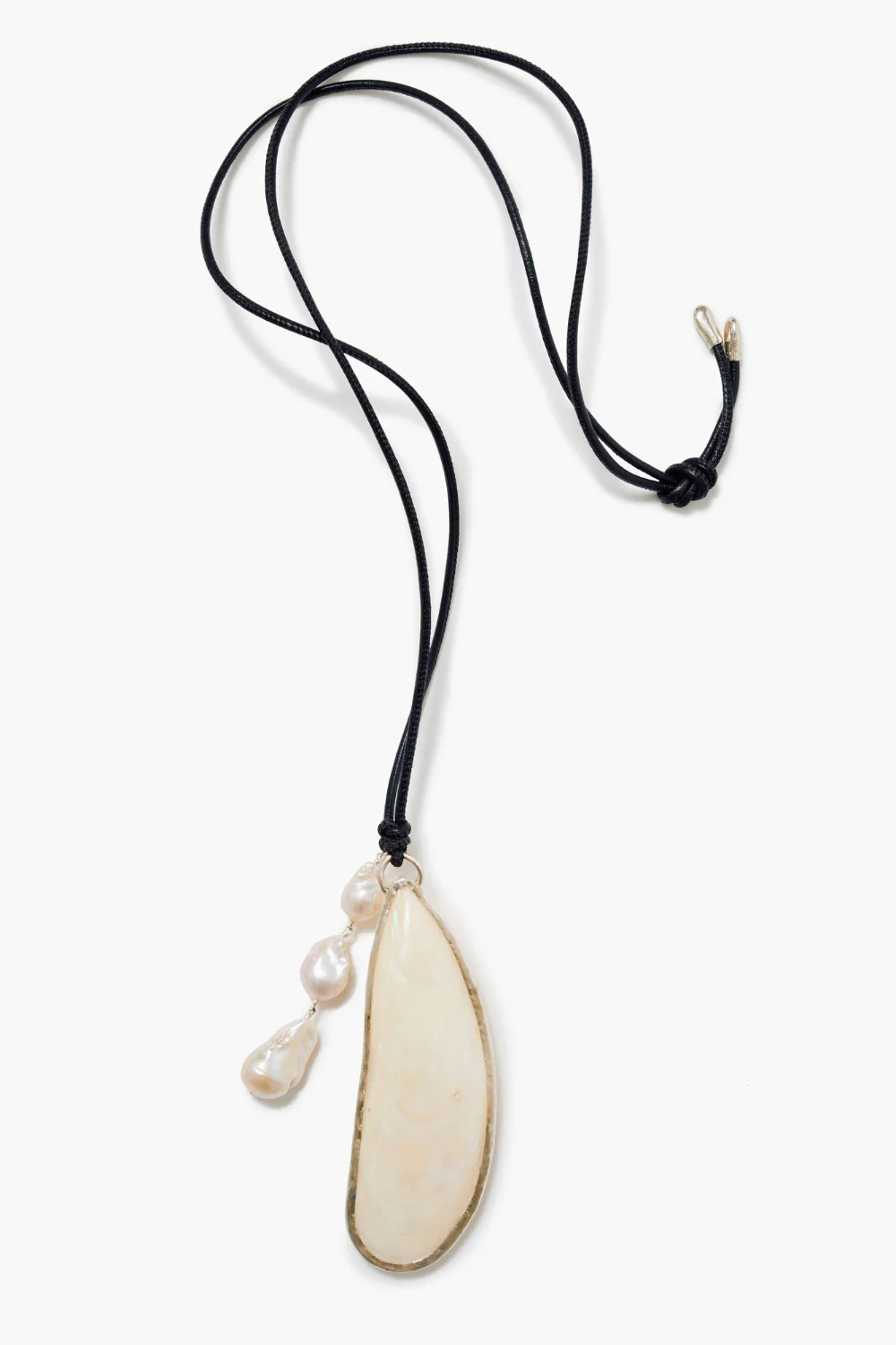 Moule Charm Necklace White MOP